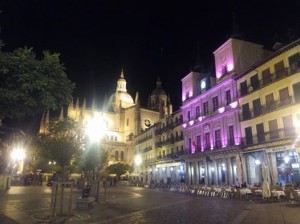 Segovia es rosa