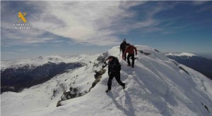 Rescatados dos montañeros en la Cresta de los Claveles