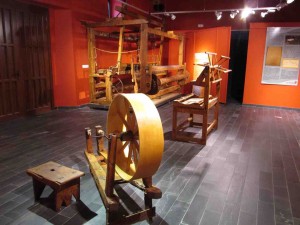 La historia textil de Bernardos en una exposición permanente