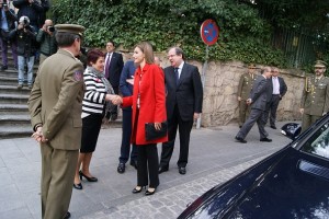 Doña Letizia visita la Real Academia de Artillería