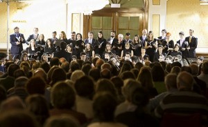 El coro y orquesta ‘Atlántida’ participa en el ‘Música con Gusto’