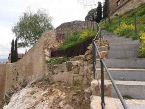 63.000 euros para recuperar un tramo de la Muralla en la ‘Cueva de la Zorra’