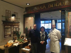 El Restaurante Duque ‘conquista’ León con la gastronomía segoviana
