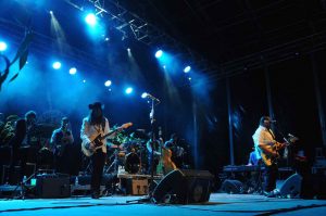 10.000 personas bailan al son del country en RIaza