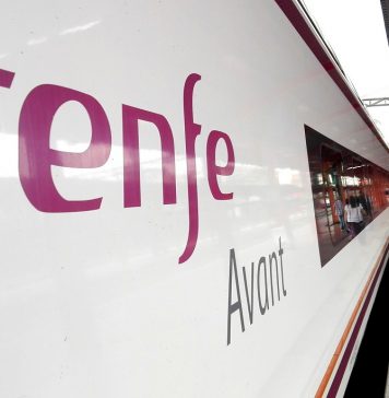 rifirrafe en torno a los servicios de Renfe