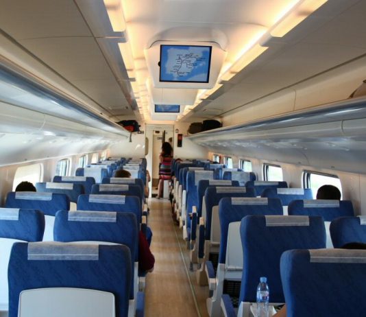 PSOE demanda a Renfe soluciones