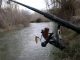 Un pescador denunciado por usar aparejos prohibidos en un coto ‘sin muerte’ del río Cambrones