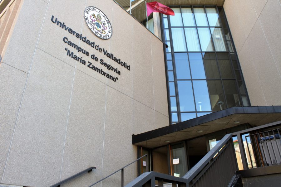 La Universidad de Valladolid reclama la vacunación para su personal