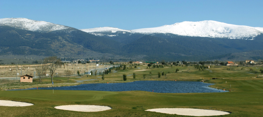 Segovia atrae el campeonato de golf en su campo de la Faisanera