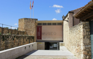 El Museo de Segovia realiza una conferencia sobre »Redescubrimientos de Segovia»