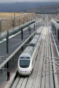 Más de 3.000 personas utilizaron el “Tren de Antonio Machado” para visitar Segovia en su tercera edición