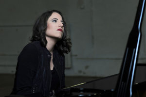 El sábado, piano en el Patio de la Herradura de San Ildefonso