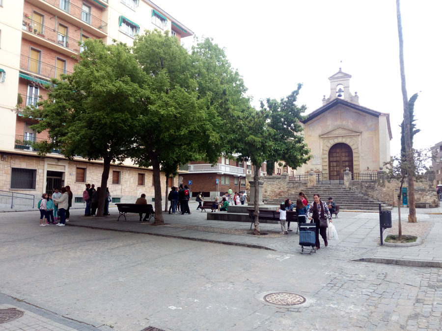 El Ayuntamiento peatonaliza la plaza del Cristo del Mercado