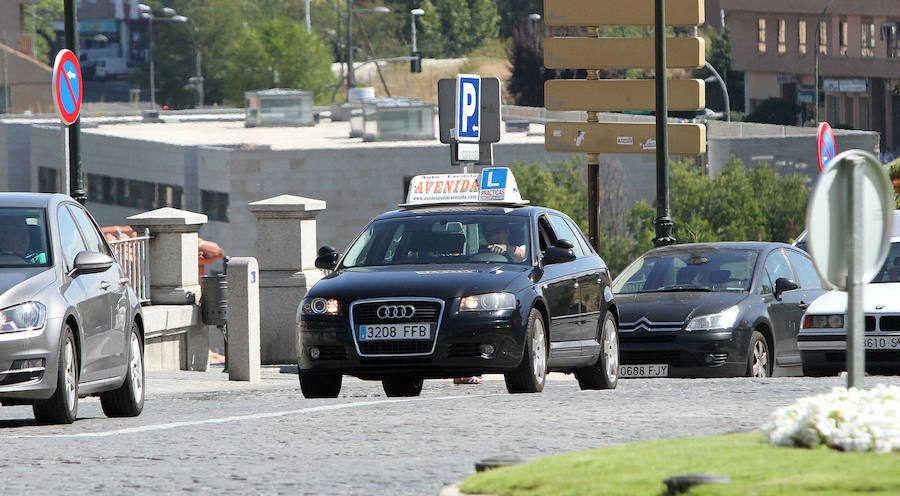La Asociación de Autoescuelas de Segovia denuncia el “colapso” que provoca la falta de examinadores y de personal en Tráfico