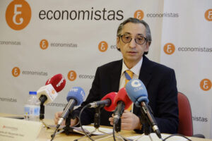 De Margarida: » La situación económica de Castilla y León es inestable y va a empeorar en los próximos trimestres»