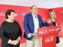 Histórica victoria socialista y fin del bipartidismo