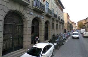 Dos años y medio de cárcel por causar la explosión en un bloque de viviendas en Segovia con dos víctimas mortales