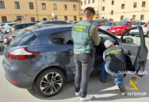 Cuatro detenidos por venta de vehículos con kilometraje alterado