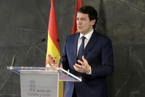 El presidente de la Junta  de Castilla y León envía una carta a Pedro Sánchez