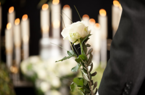 El precio de un entierro puede variar en más de 1.300 euros según las provincias