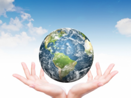 La segoviana Celia García crea un proyecto de concienciación para ayudar al planeta