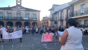 Lastras Potable Ya! traslada su protesta a Segovia capital