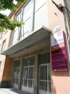 Rechazo a convertir en aula el gimansio del IES Ezequiel González