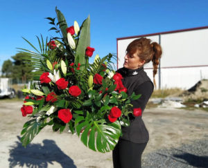 Una floristeria segoviana diseña ramos con nombres de 12 pueblos despoblados