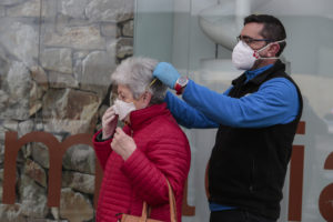 Siete sanciones por uso incorrecto de la mascarilla durante el fin de semana en Segovia
