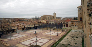 Los pueblos de Castilla y León dan ‘un toque’ a las administraciones desde sus campanarios