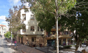 Arquitectos de Segovia recogen firmas para evitar el derribo del edificio de Silvestre M. Pagola