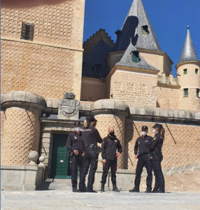 La Policía Nacional, con los vigilantes de seguridad de Segovia