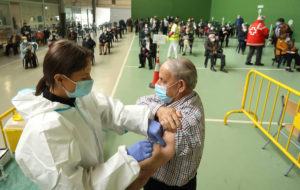 Castilla y León supera el 95% de población mayor de 50 años vacunada con al menos una dosis