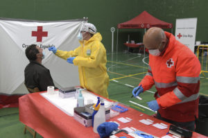 Cruz Roja y la Junta hacen 3.436 test de coronavirus con sus unidades móviles en Castilla y León