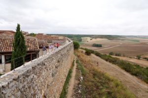 Castilla y León mantiene el liderazgo en turismo rural en abril