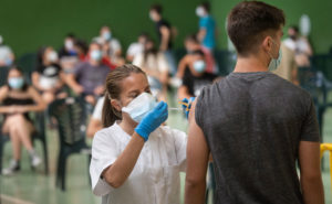 Castilla y León supera los 1,94 millones de personas vacunadas frente al COVID