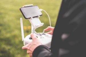 Cursos para pilotar drones dirigidos a mujeres rurales