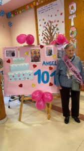 La residencia de Cantalejo celebra los 101 años de Angelines