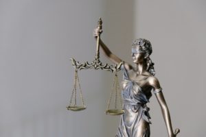 Condenado a seis años de cárcel por abusar sexualmente de una amiga en una casa rural