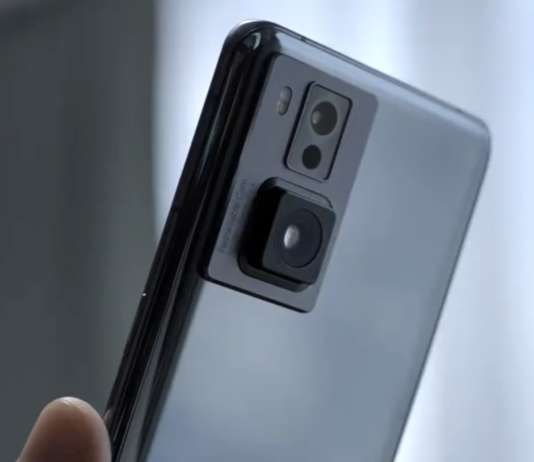 El nuevo OPPO incorpora cámara retractil