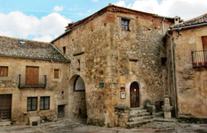 ¿Cuál es el pueblo de Segovia más buscado en Google?
