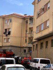 Incendio en una vivienda de la Calle de la Dehesa