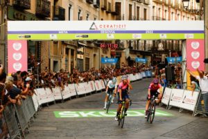 La italiana Silvia Persico triunfa en la etapa segoviana de La Vuelta
