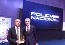 Álvaro Gómez Premio de Periodismo de la Fundación Policía Española