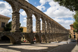 multas por dañar el patrimonio de Segovia