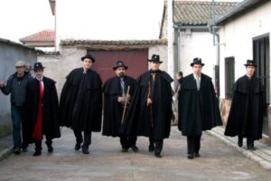 Los Santos Inocentes gobiernan en un pueblo de Segovia