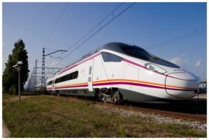 Más de 64 millones de personas han viajado entre Valladolid, Segovia y Madrid en tren veloz en 15 años