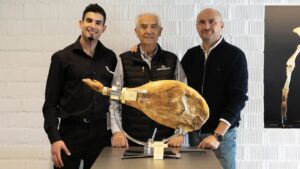 El mejor jamón serrano de España es ‘made in Segovia’
