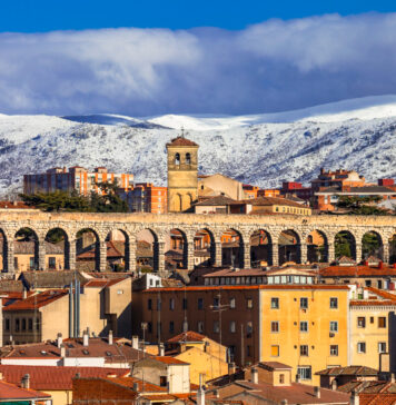 Segovia en invierno con España Fascinante