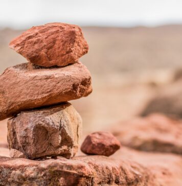 Tesoros escondidos entre minerales y piedras